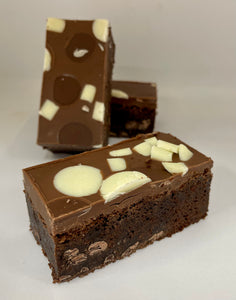 NEW UPDATED LOOK Cakes By Sweethearts Belgian Brownie